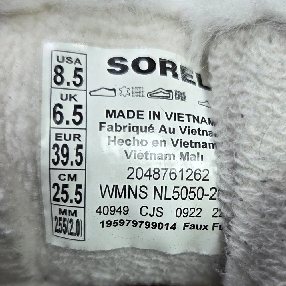Sorel Women's Explorer 111 Tan Qirh Sea Salt White Fur Winter Boots Size 8.5 - Picture 3 of 8
